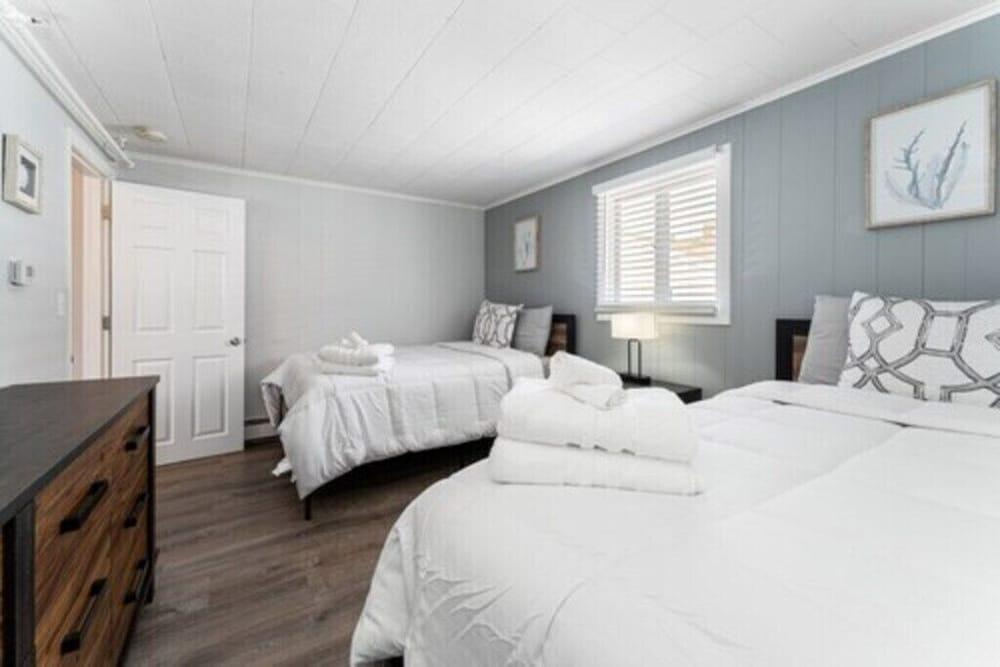 Seaside Suites photo 19