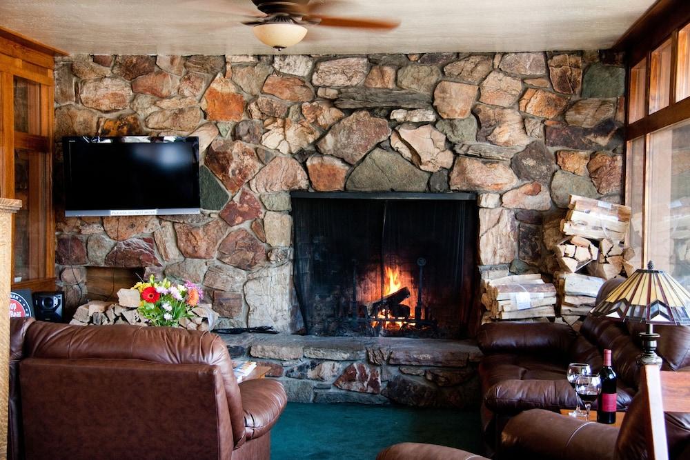 Robinhood Resort photo 3