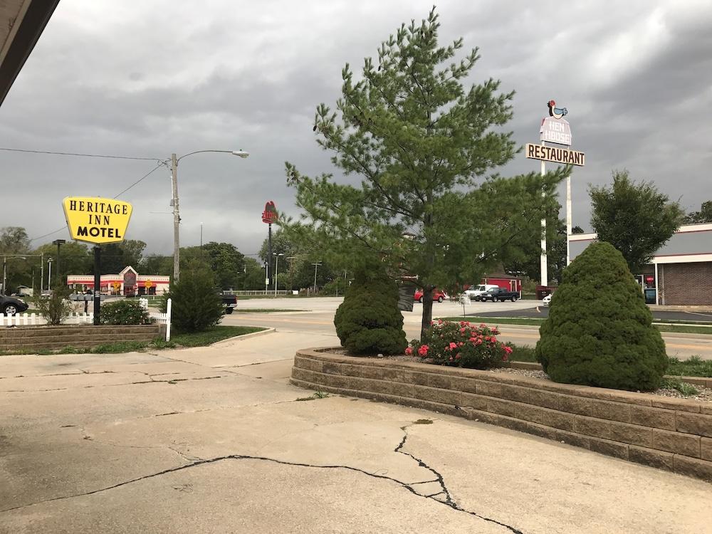 Heritage Inn Mahomet photo 2