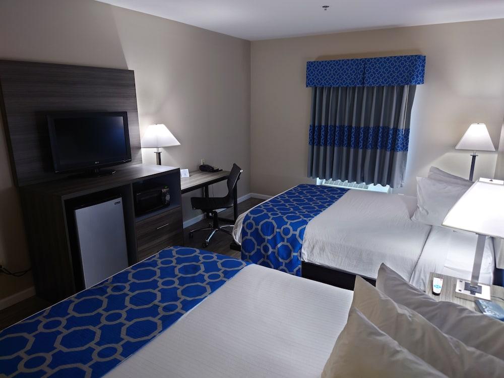 Baymont by Wyndham Adairsville photo 13