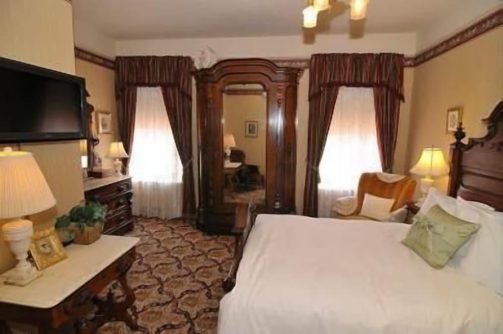 Atlantic Hotel photo 17