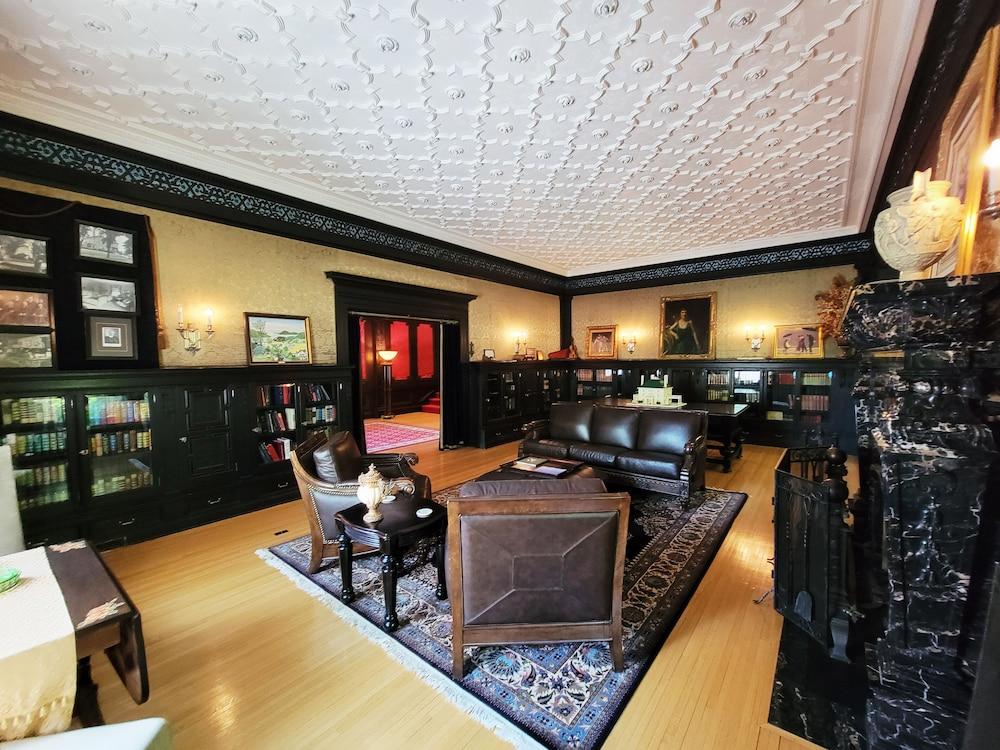 Historic Cotton Mansion Duluth Boutique Hotel photo 28