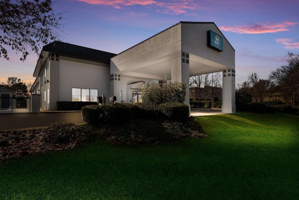 Quality Inn & Suites Aiken South photo 32