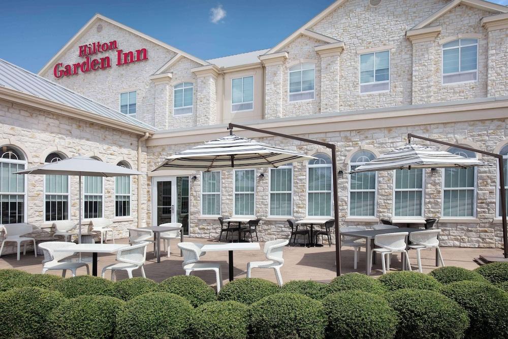 Hilton Garden Inn Granbury photo 43