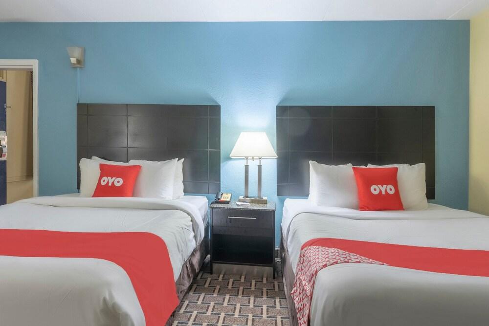 OYO Hotel Knoxville TN Cedar Bluff I-40 photo 25