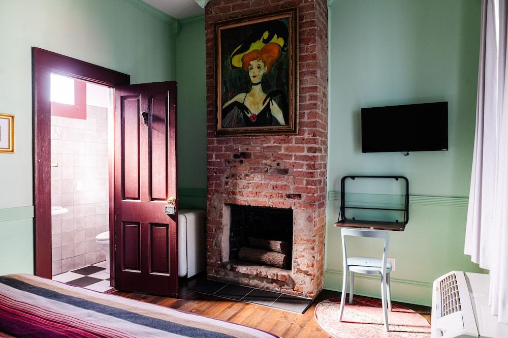 The Frenchmen New Orleans by Kasa Living photo 4
