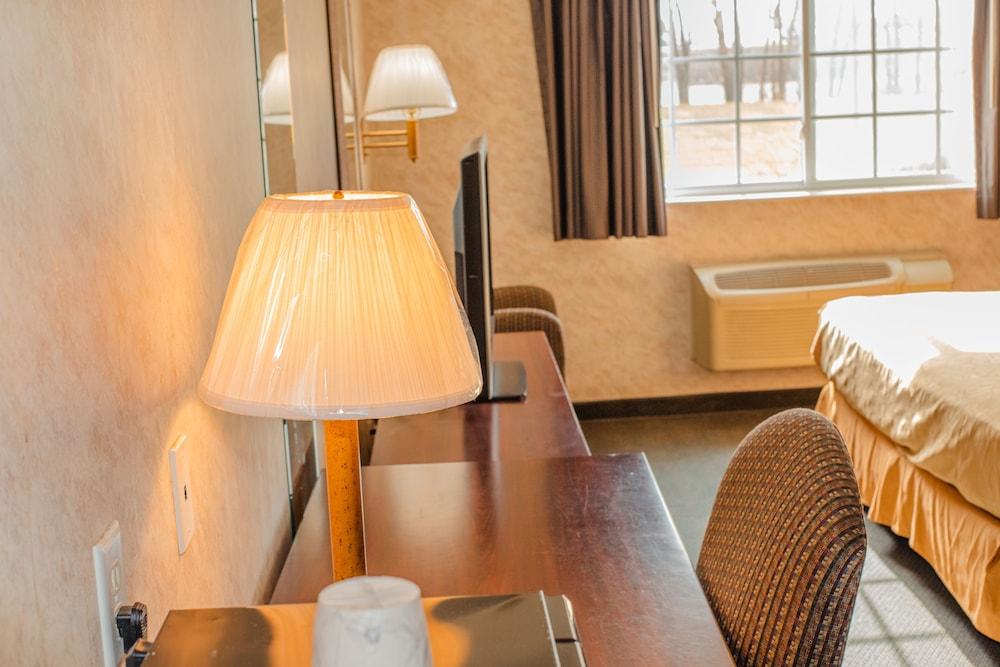 Colfax Inn photo 49