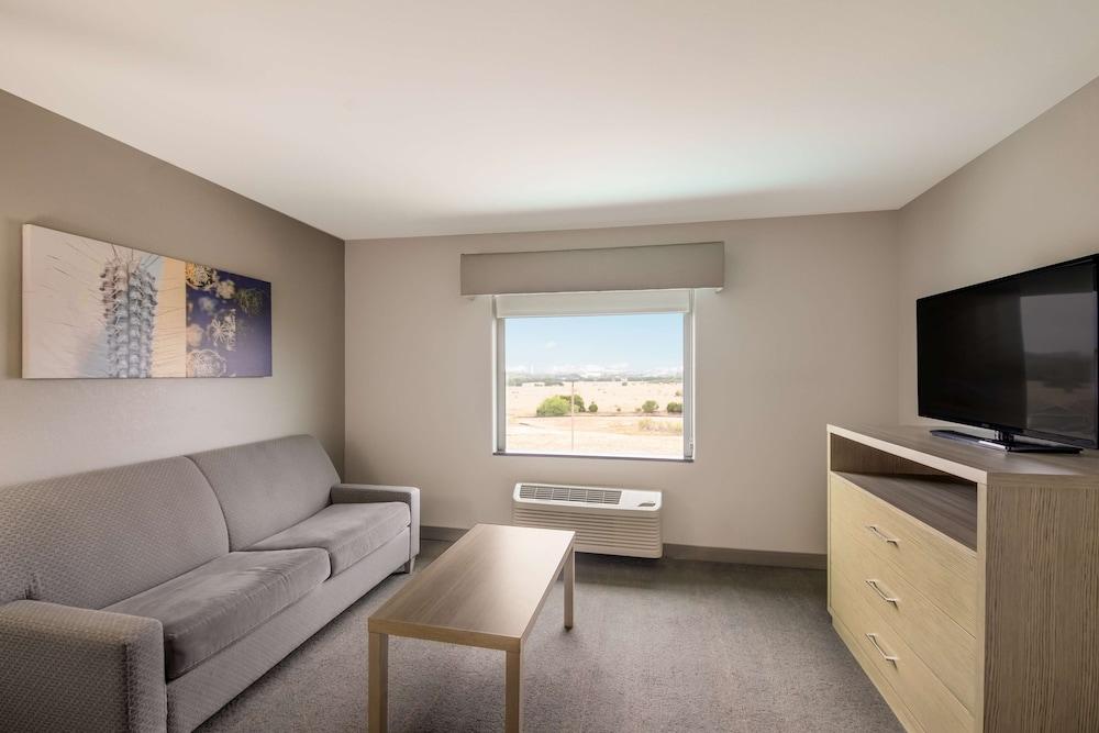 Best Western Plus Killeen/Fort Cavazos Hotel & Suites photo 14