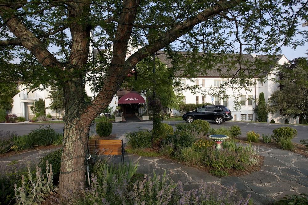 La Tourelle Inn & Spa photo 67