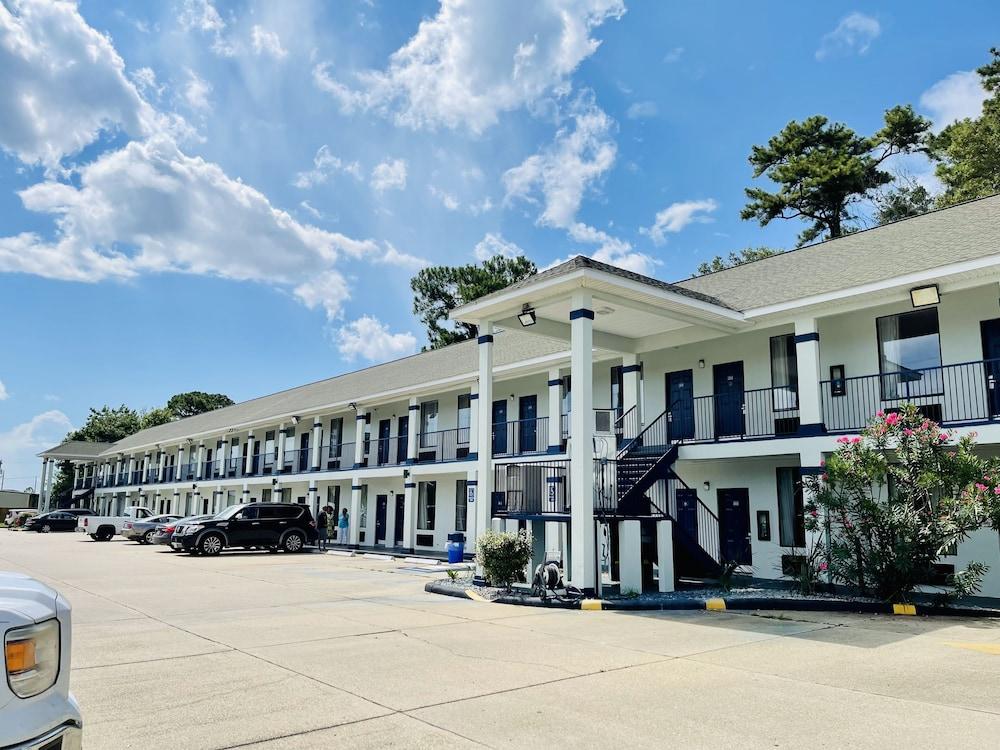 Magnolia Inn of Gautier photo 27