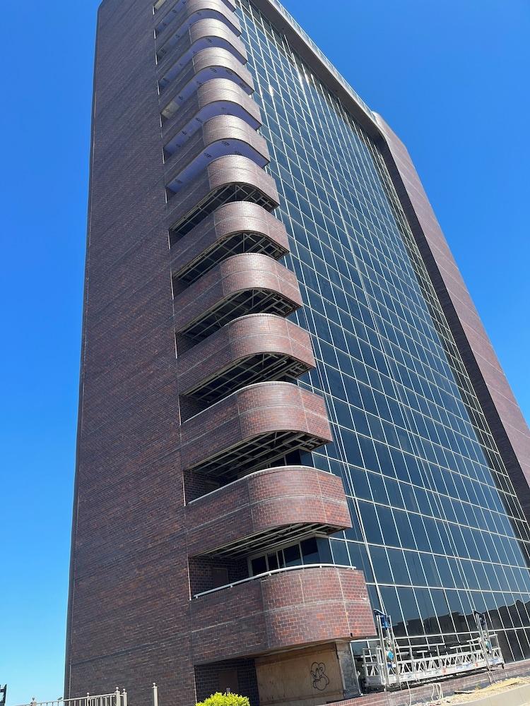 Reese Tower photo 50