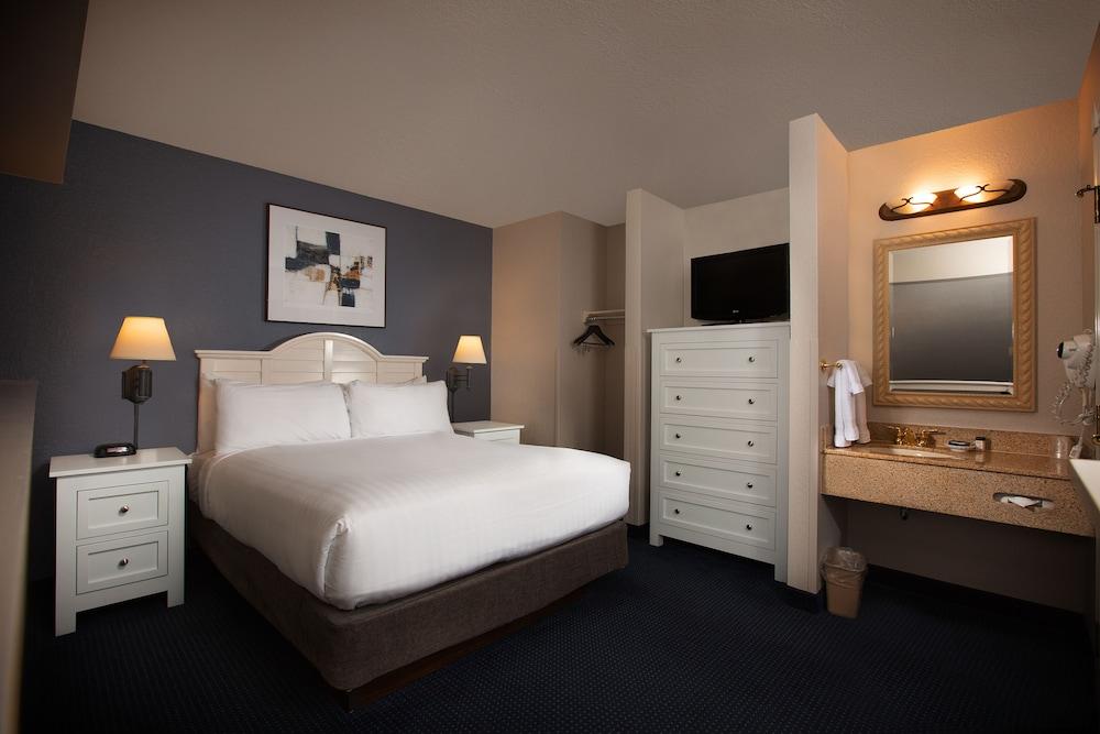 Blue Harbor Resort and Conference Center photo 16