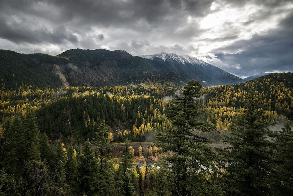 Glacier Basecamp Lodge photo 15