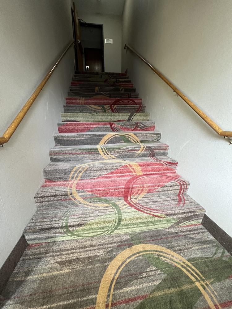 Quality Inn Mitchell I-90 photo 46