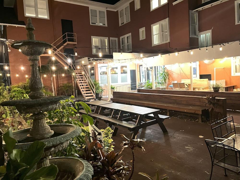 The DeLand Hotel photo 53