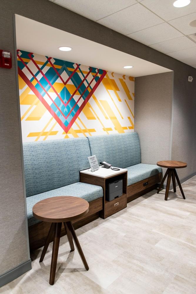 Hampton Inn Paris photo 64