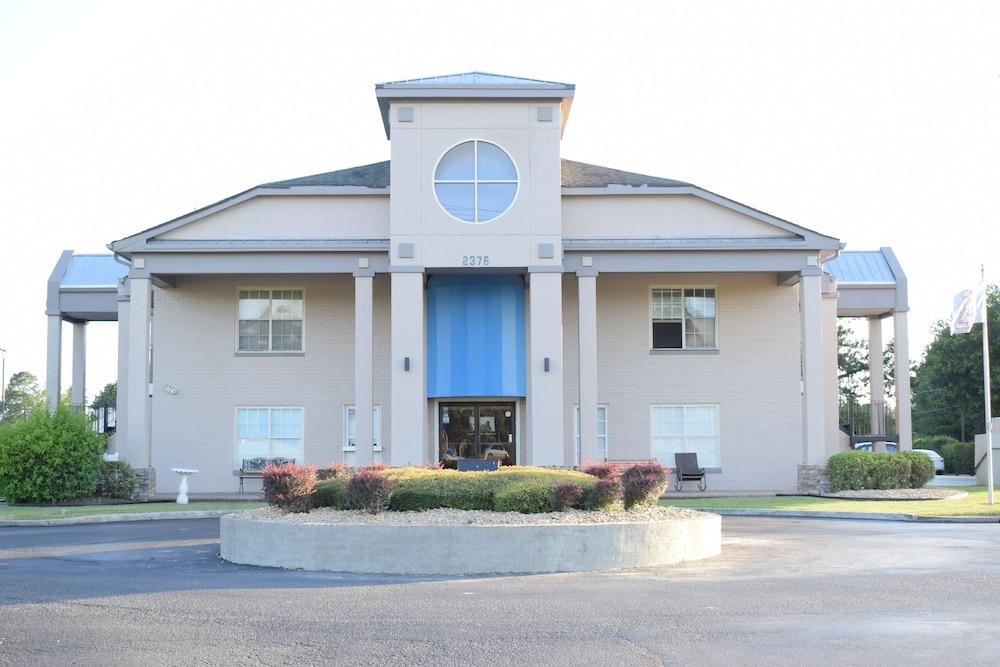 Econo Lodge at the University photo 32