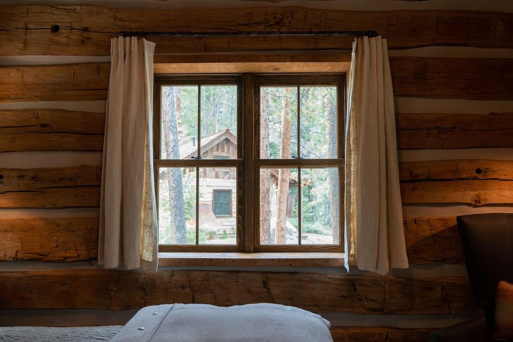 Eleven Taylor River Lodge photo 23