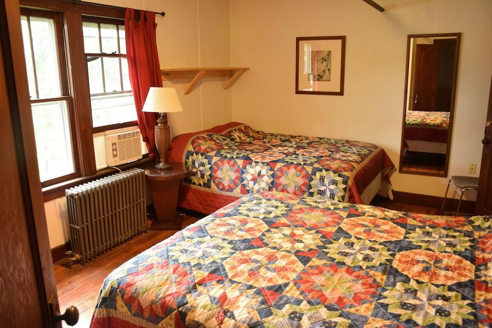 The Baseball Hotel photo 40