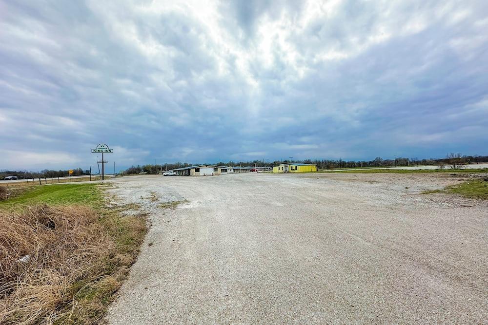Shamrock Kings Inn By Oyo Marked Tree I-555 photo 81
