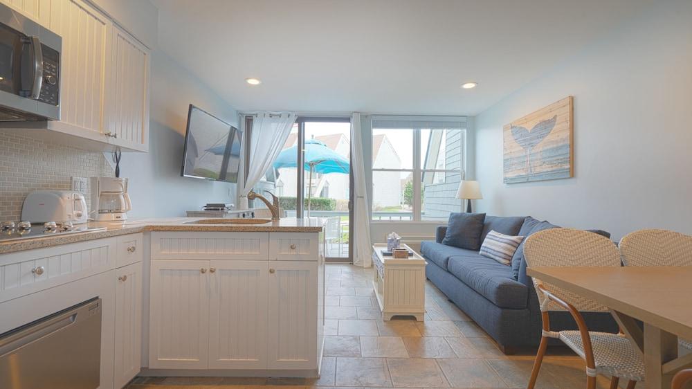 The Surf Club photo 16