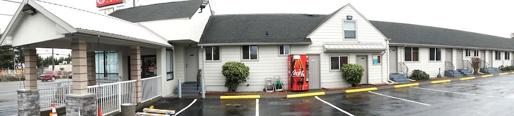 Best Motel photo 11