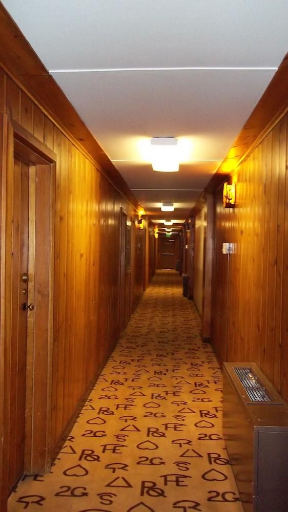 Dude Rancher Lodge photo 25