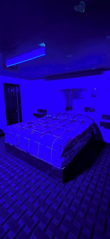 Royal Budget Inn photo 5