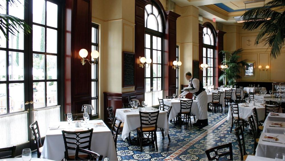 The Venetian Prestige Club Lounge photo 37