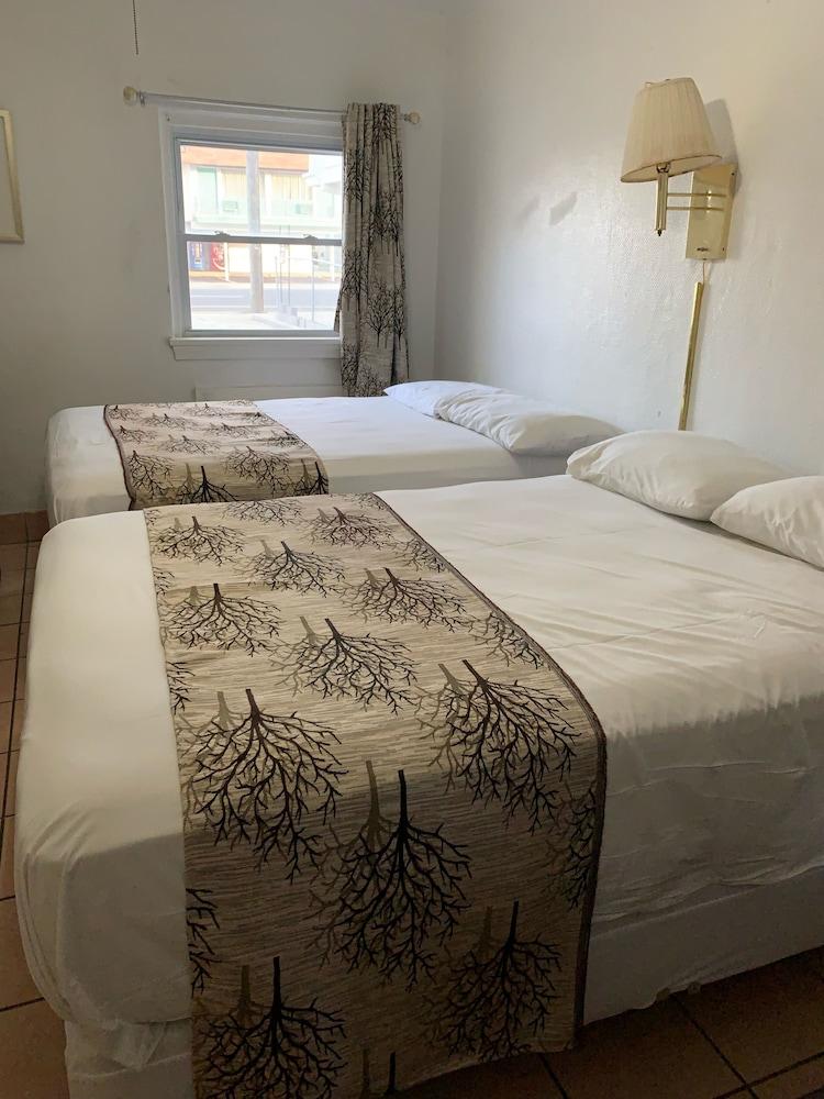 SunShine Motel photo 17