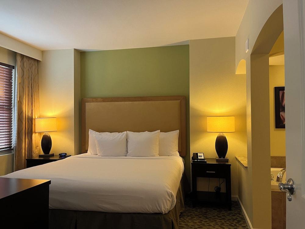 Grandview at Las Vegas photo 2