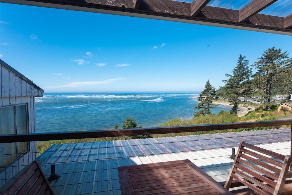 Terimore Bayfront Inn photo 40