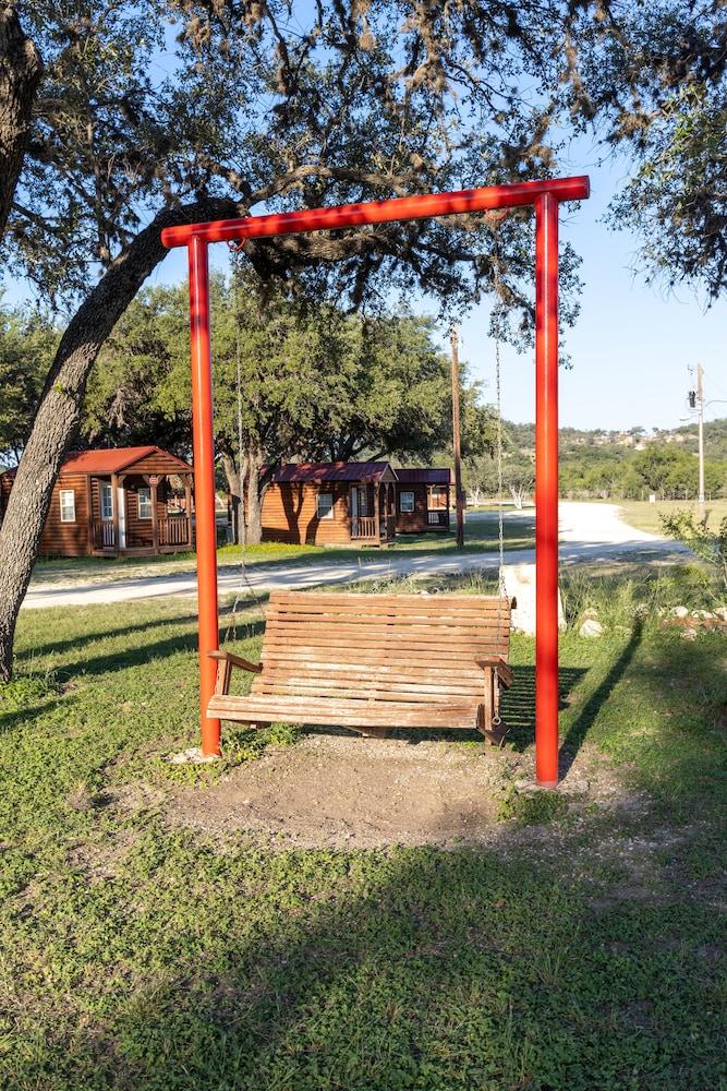 Nueces River RV & Cabin Resort photo 5