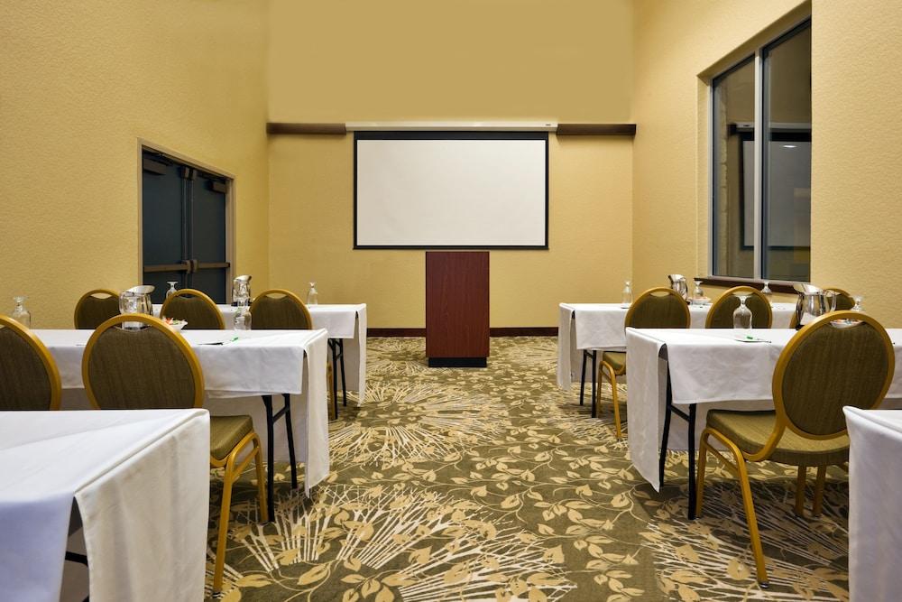 Holiday Inn San Antonio Seaworld by IHG photo 40