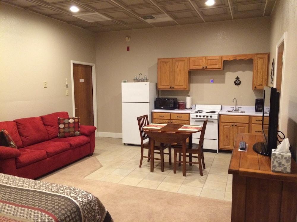 Heritage Inn photo 19