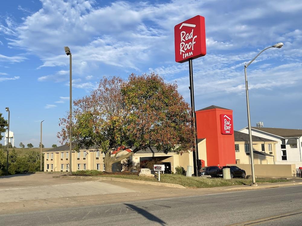 Red Roof Inn Branson photo 1