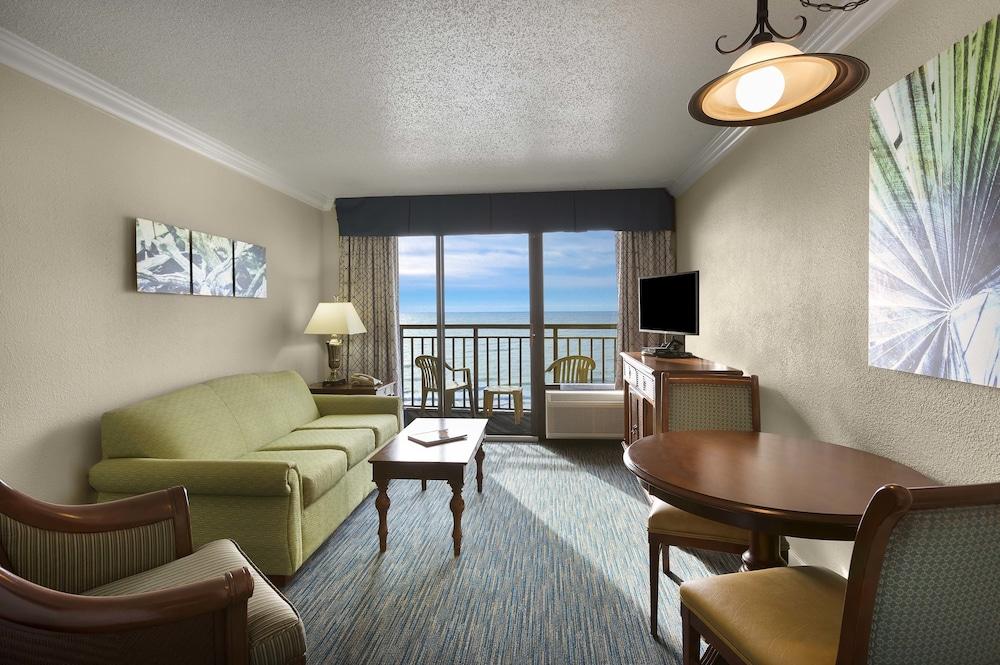 Holiday Pavilion Resort on the Boardwalk photo 10
