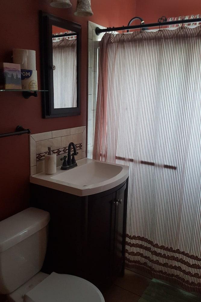 Silver Sands Motel photo 55