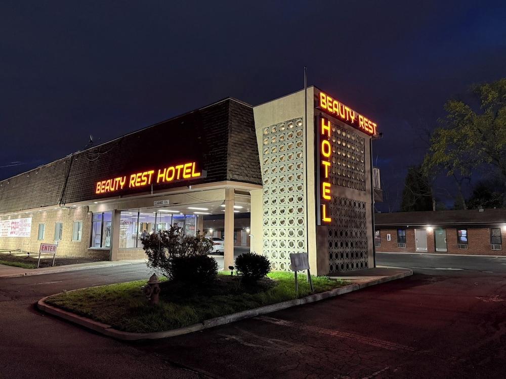 Beauty Rest Hotel photo 10