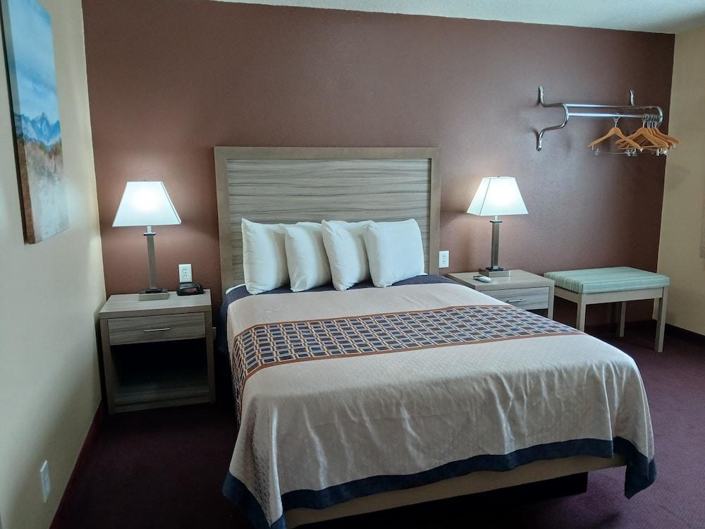 Three Rivers Inn photo 35