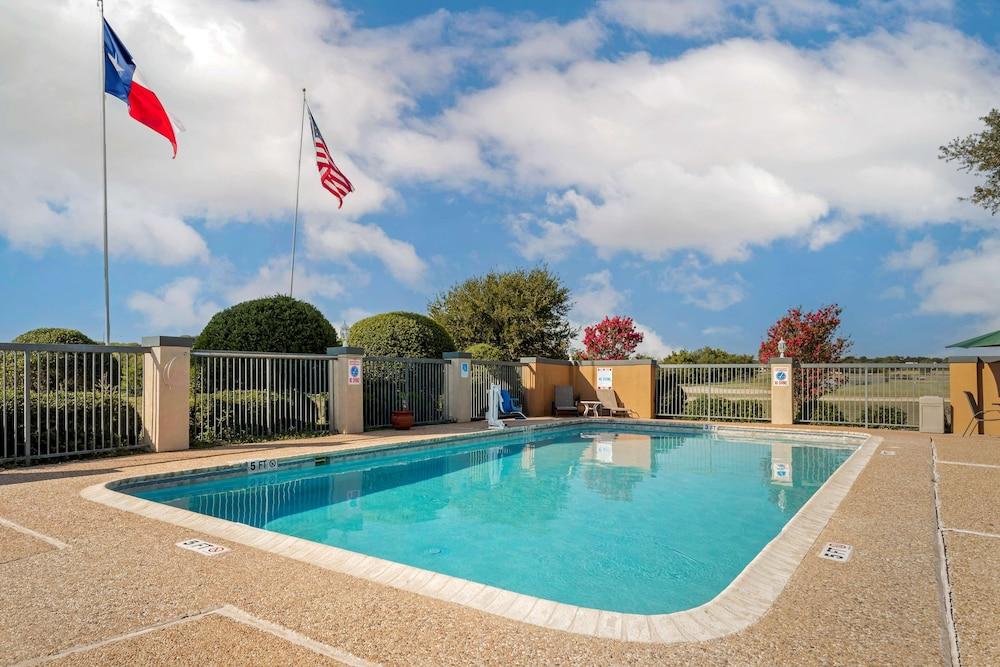 Best Western Taylor Inn photo 20