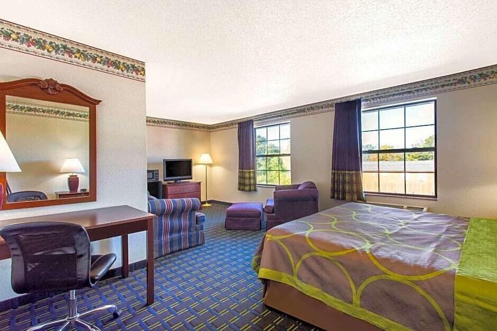 Quality Inn Lee - Lenox South photo 11