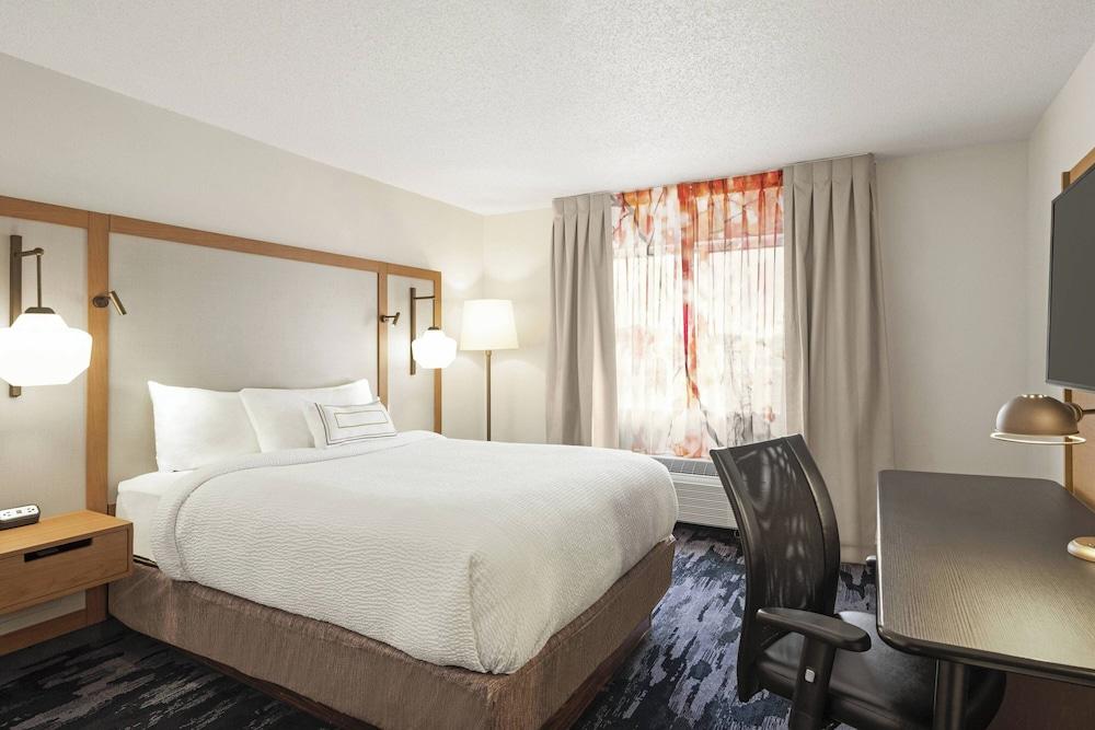 Fairfield Inn Warren Niles photo 11