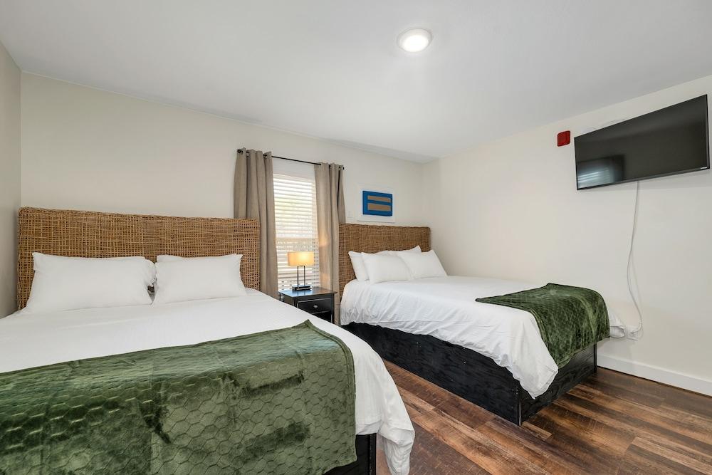 The Inn & More photo 98