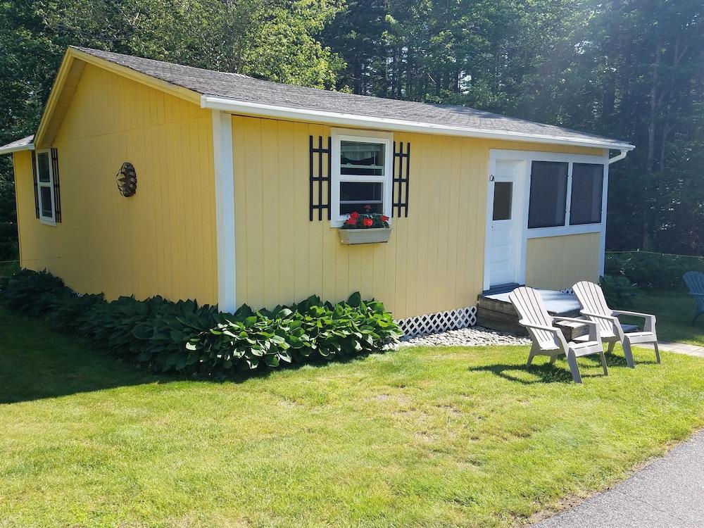 Sunnyside Motel & Cottages photo 16