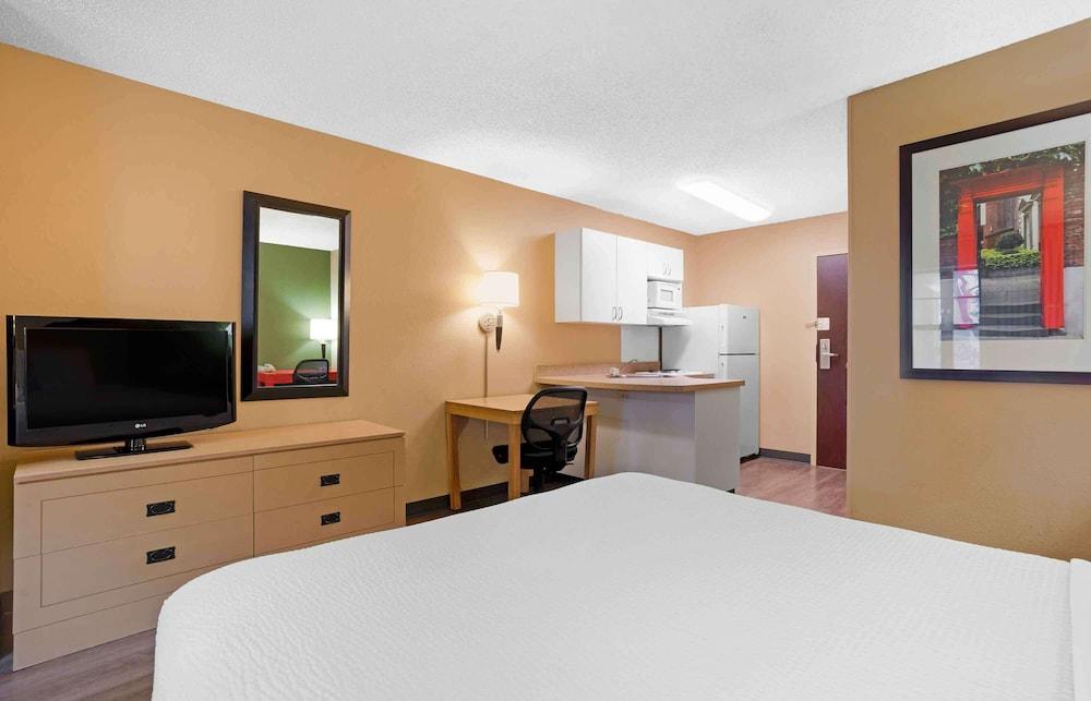 Extended Stay America Suites Houston Med Ctr Greenway Plaza photo 10