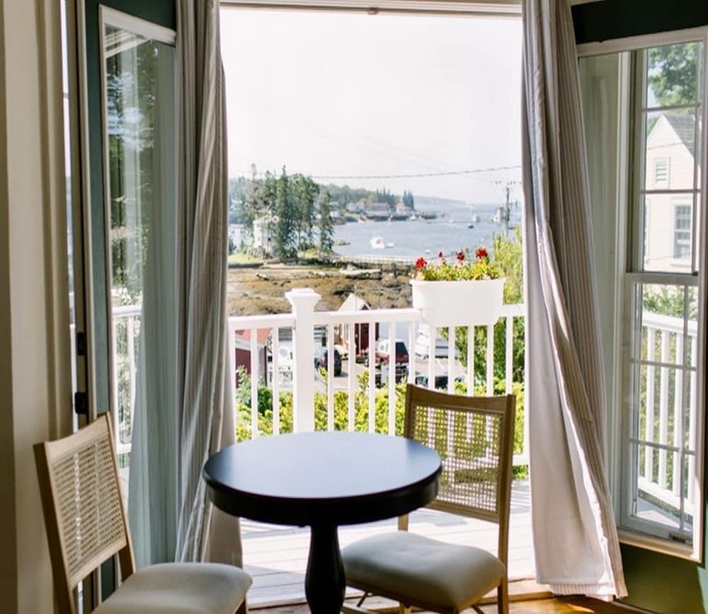 Admirals Quarters Inn photo 7