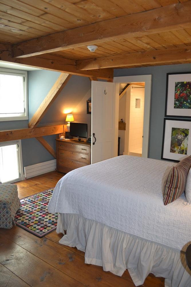 The Inn at Weathersfield photo 4