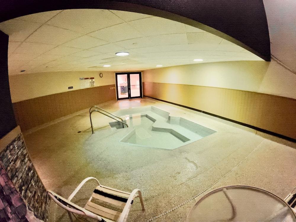 Hotel Mead Resorts & Conventions Center photo 20