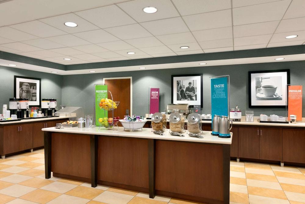 Hampton Inn & Suites Mahwah photo 32